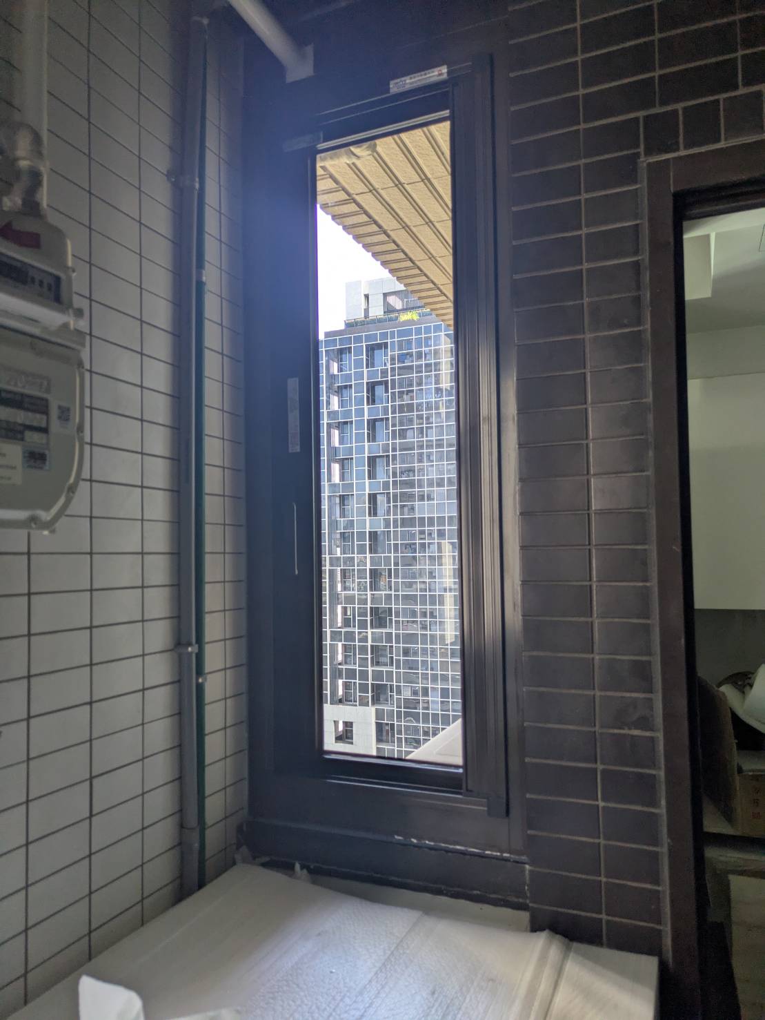 新莊中央路13樓6片開景陽台窗