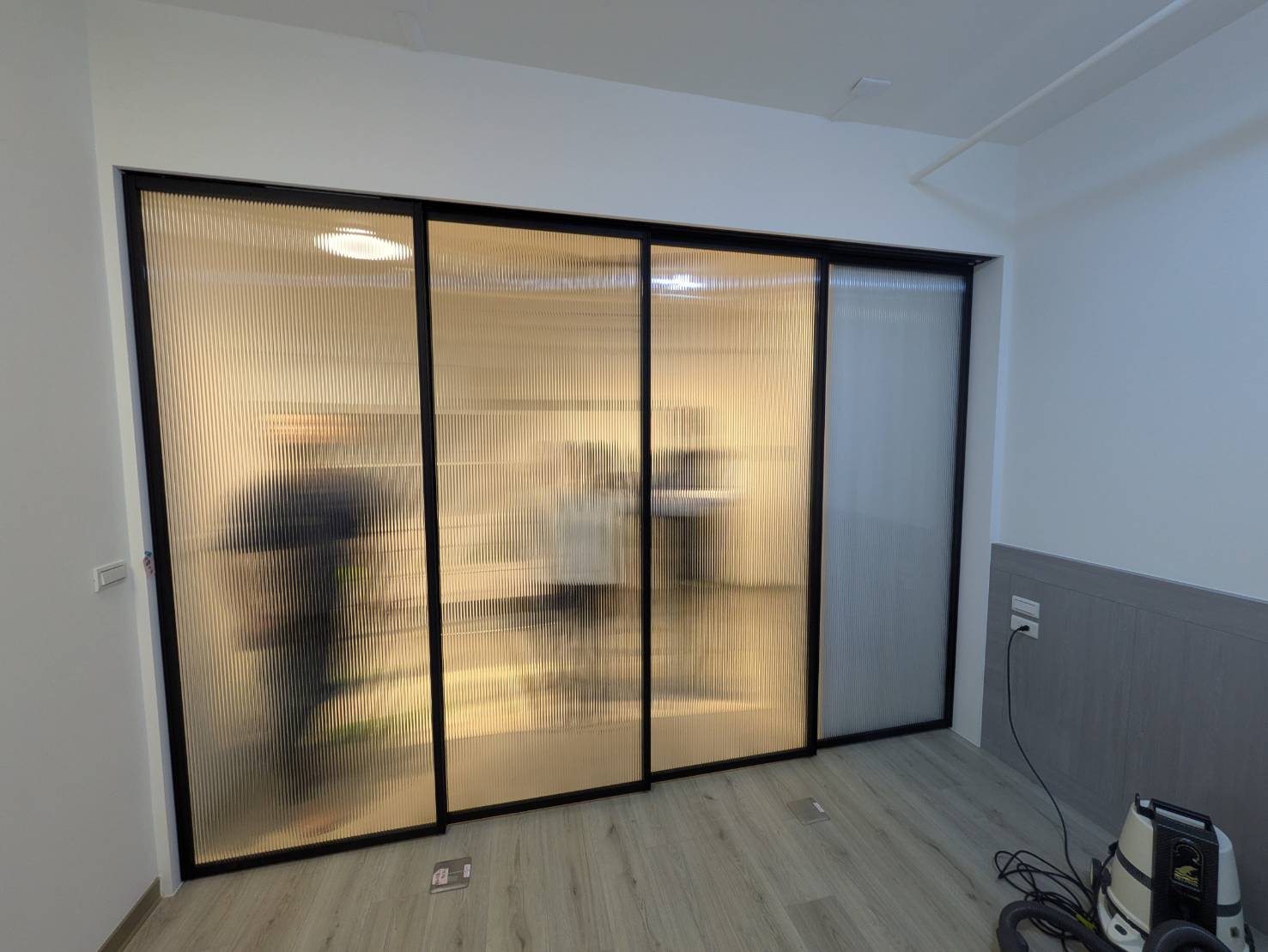 三重水漾二路單片4片橫拉